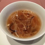 中国料理 梨杏 - フカヒレスープ