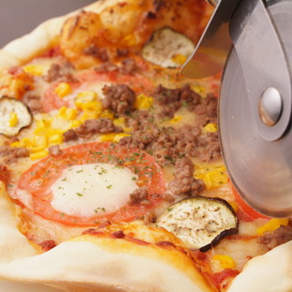 ターヴォラ カルダ モンステラ_0