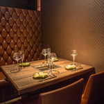 新宿ますお - 完全個室タイプのお部屋は、最大4名様でご利用いただけます。