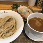 中華蕎麦 生る - 特製つけそば