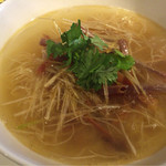 施家菜 - 葱、焼豚の湯麺