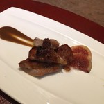 齋華 - 焼きたての金華豚の焼豚といちじく