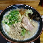 ラーメン長浜はな - 炒め野菜ラーメン