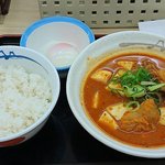 松屋 - 松屋 本蓮沼店 豆腐キムチチゲ膳 半熟玉子 ライスミニ 税込500円