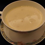 広東名菜 龍宮 - スープはクリーミー