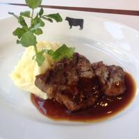 37 Steakhouse & Bar - 