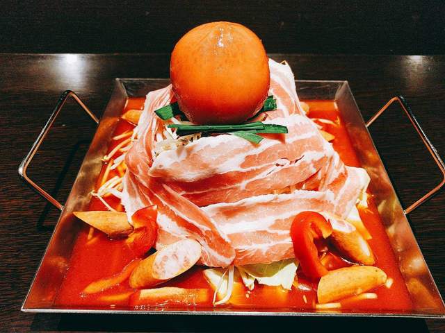 ちりとりDINING いくの - 新宿三丁目/鍋 | 食べログ