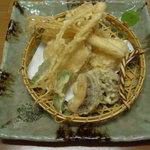 鮨Dining庵地杜 - 天ぷら盛り合わせ　１１８０円