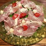 イタリアンバール ミーオ - 「生ハムたっぷりシーザーサラダ」(780円)。＜2016/11/4＞