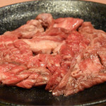 焼肉問屋 牛蔵 - カルビ１人前（５９０円）