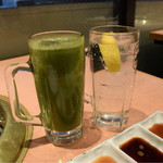 焼肉問屋 牛蔵 - 抹茶ハイとレモンサワー