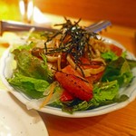 鮮魚とおばんざい 浜金 - HAMAKINサラダ　ハーフ　500円