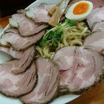 俺のラーメン あっぱれ屋 - スーパーつけ麺チャーシュートッピング1200円
      神の食です