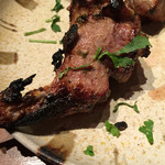 カッチャル バッチャル - ラムは肉厚ですが柔らか