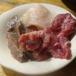 仙台牛焼肉　と文字 - 続いては塩ダレがかかったホルモン3点と