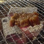 仙台牛焼肉　と文字 - どの部位もしっかり焼いたよく焼きで食べましたが、個人的は細身のさっぱりなのにジューシーなとうがらし