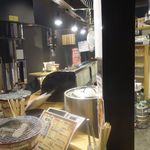 先日ヤマハ発動機様の招待でスポーツランドSUGOでモトクロスレースを観戦した帰りに、噂の立ち食い仙台牛焼肉店に行ってきました。