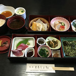 まるしょう - 松花堂弁当（1100円）