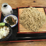 やまぶき - 大もりそば（二八）　６５０円　(2016/11)
