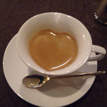 Ripaille - ハート型のカップのコーヒー