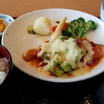 レストラン　ローザ - サーモンアボガドチーズソース　2016.11