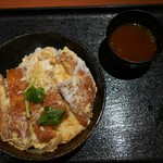 Tonkatsu Satsuma - ロースカツ丼（880円）