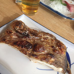 まるは食堂旅館 - 焼き魚(コースの一品)