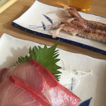 まるは食堂旅館 - お刺身とシャコ(コースの一品)