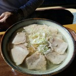 山塩チャーシュー麺