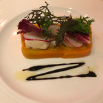 アントューカ - 