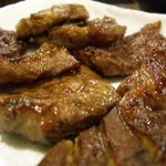 炭焼牛たん東山 仙台本店 - 熟撰牛タン焼き