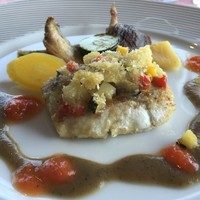 日和庵 - ノルウェーサーモンのあぶり仕立てとほうれん草のアスピック
                  春野菜とタイラギ貝のシャルロット