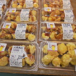 ヤオヨシ - 右手前だけタレが小袋だあ！