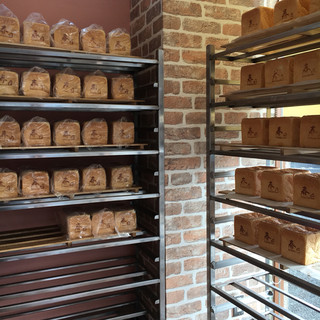 食パン工房 春日_2