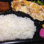 カフェスマイル - 日替わり「もやしと豚肉のオムレツ」