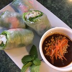 Hale Vietnam Restaurant - これで1人前　たっぷり満喫