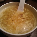 本格四川料理 三鼎 - キノコスープ