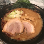 らー麺 たまや - 