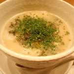 潟潟ヤ - 2010年10月　はじめて食べたラーメン。麺が違う！