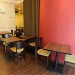Chuukako Zararyouri Ando Kafe Daofu - 1階テーブル