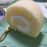 シェ・かつ乃 - ロールケーキ