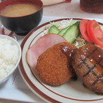 Nishioka Shiyokudou - ハンバーグ定食、ならぬハンバーグコロッケ定食