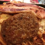 スパゲッティーのパンチョ - ハンバーグと厚切りベーコン【料理】 