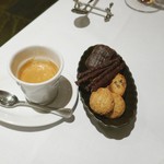アルチェントロ - 小菓子とコーヒー