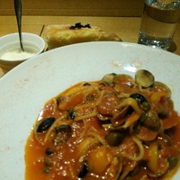 築地ボン・マルシェ - アサリとキノコのパスタ♪