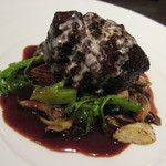 【鹿児島産 黒毛和牛ホホ肉の煮込み】