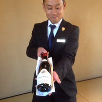 柿安 料亭本店 - 有田哲平さん似の店長さん
