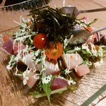 個室居酒屋ぼんた - 「自慢の新鮮魚介のサラダ」
