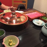 しゃぶ禅 六本木店 - お湯が沸くのを待ってます