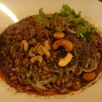 175°DENO〜担担麺〜 - 175°DENO　汁なし黒ごま担担麺（すごくシビれる）